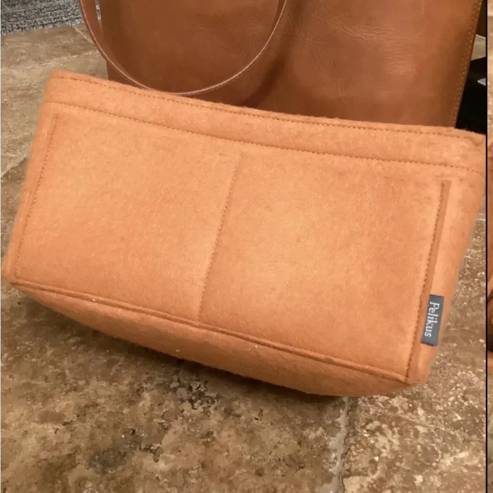 Madewell Transport Tote, Saddle, New with Tags - Picture 7 of 9